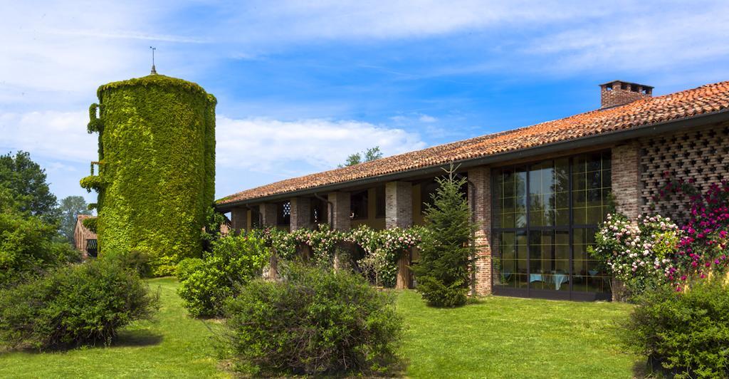 Отель Agriturismo Cascina Marzana Павия Экстерьер фото
