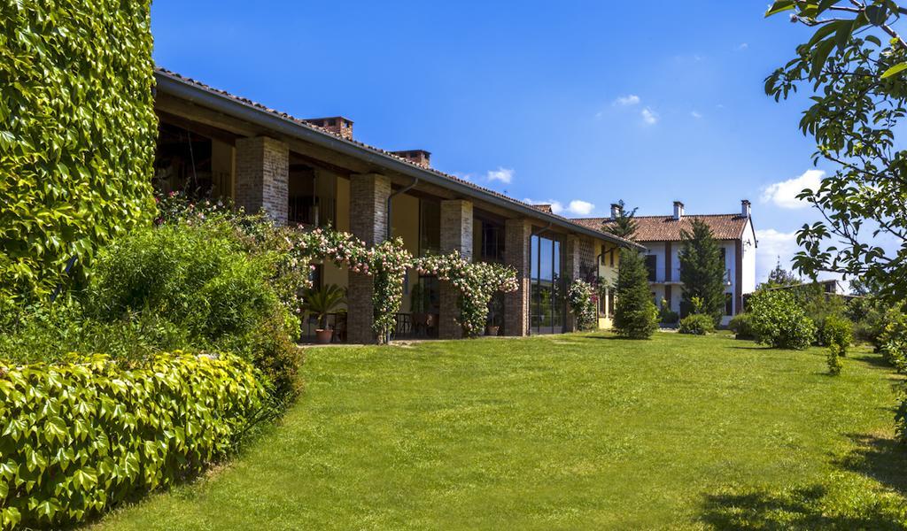 Отель Agriturismo Cascina Marzana Павия Экстерьер фото